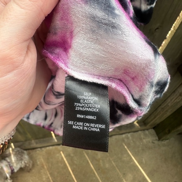 Torrid Tie Dye Babydoll Rayon Smocked Cold Shoulder Flowy Top - Picture 8 of 11